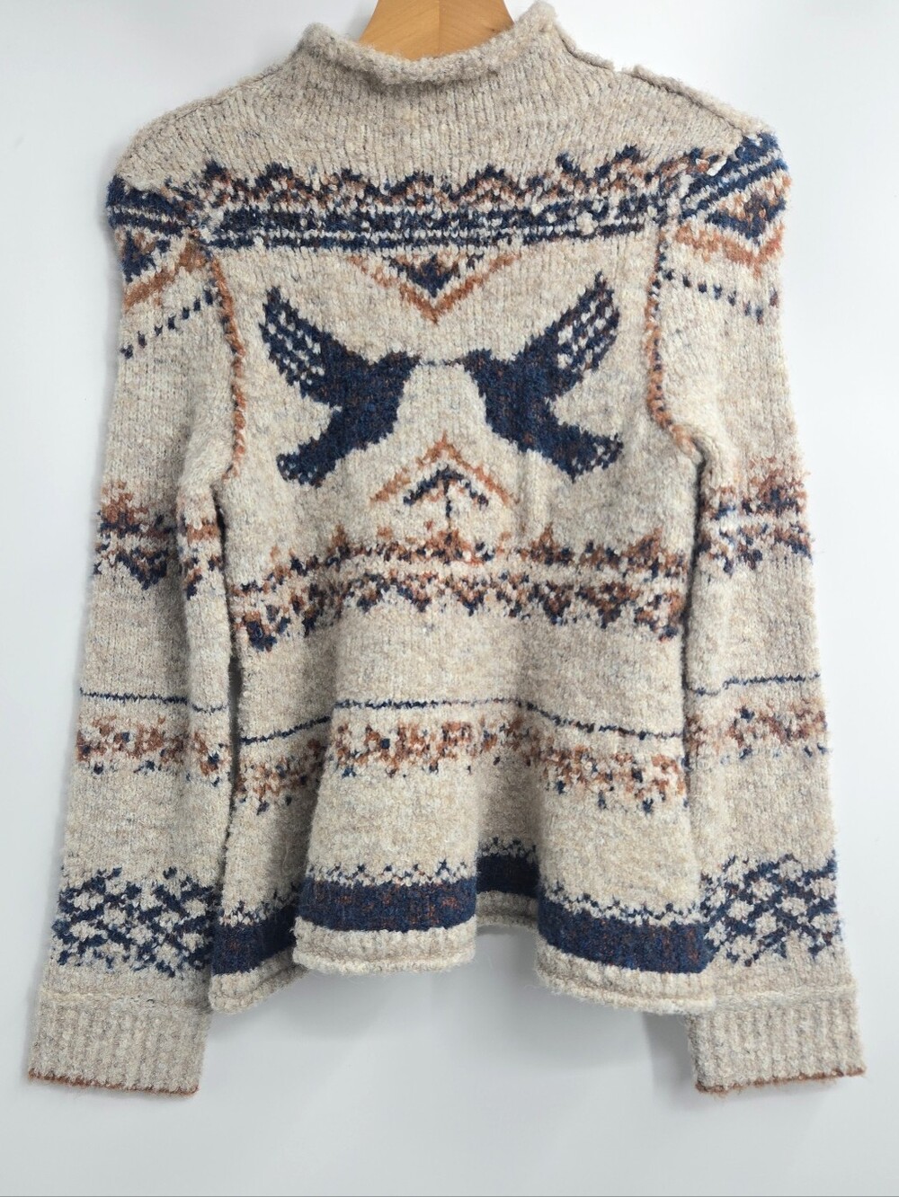 Pilcro Sweater Bird Mock Neck Beige With Navy Trim - Picture 2 of 16